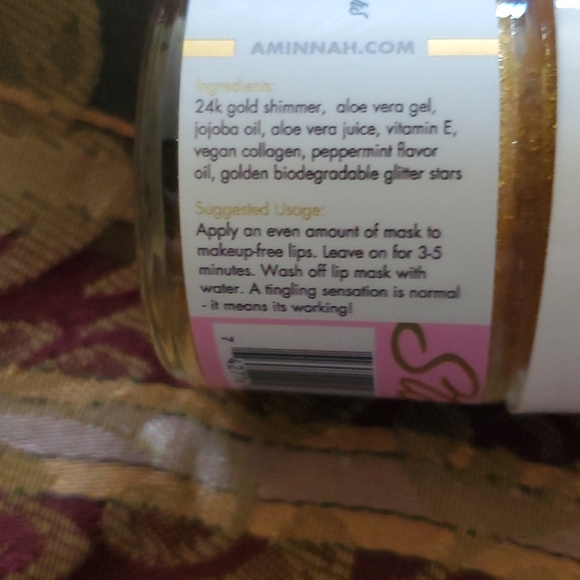 Amnh skincare pump up lip care very cool ๐ and yum wrap lip balm - Picture 2 of 4